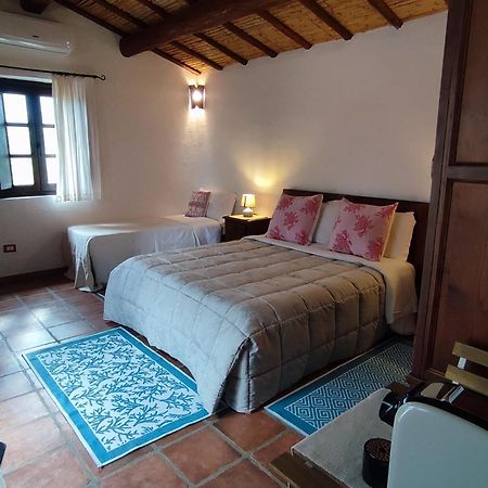 Stazzu Barecca B&B Cugnana Verde Eksteriør billede